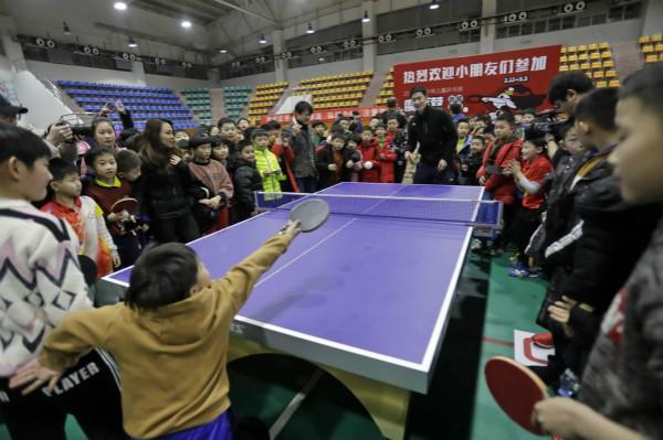 他们依然具 他们依然具